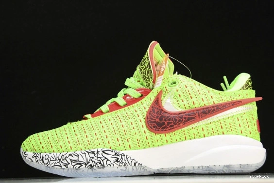 Stocking Stuffer  LeBron 20  FJ4955-300 Nike 0318